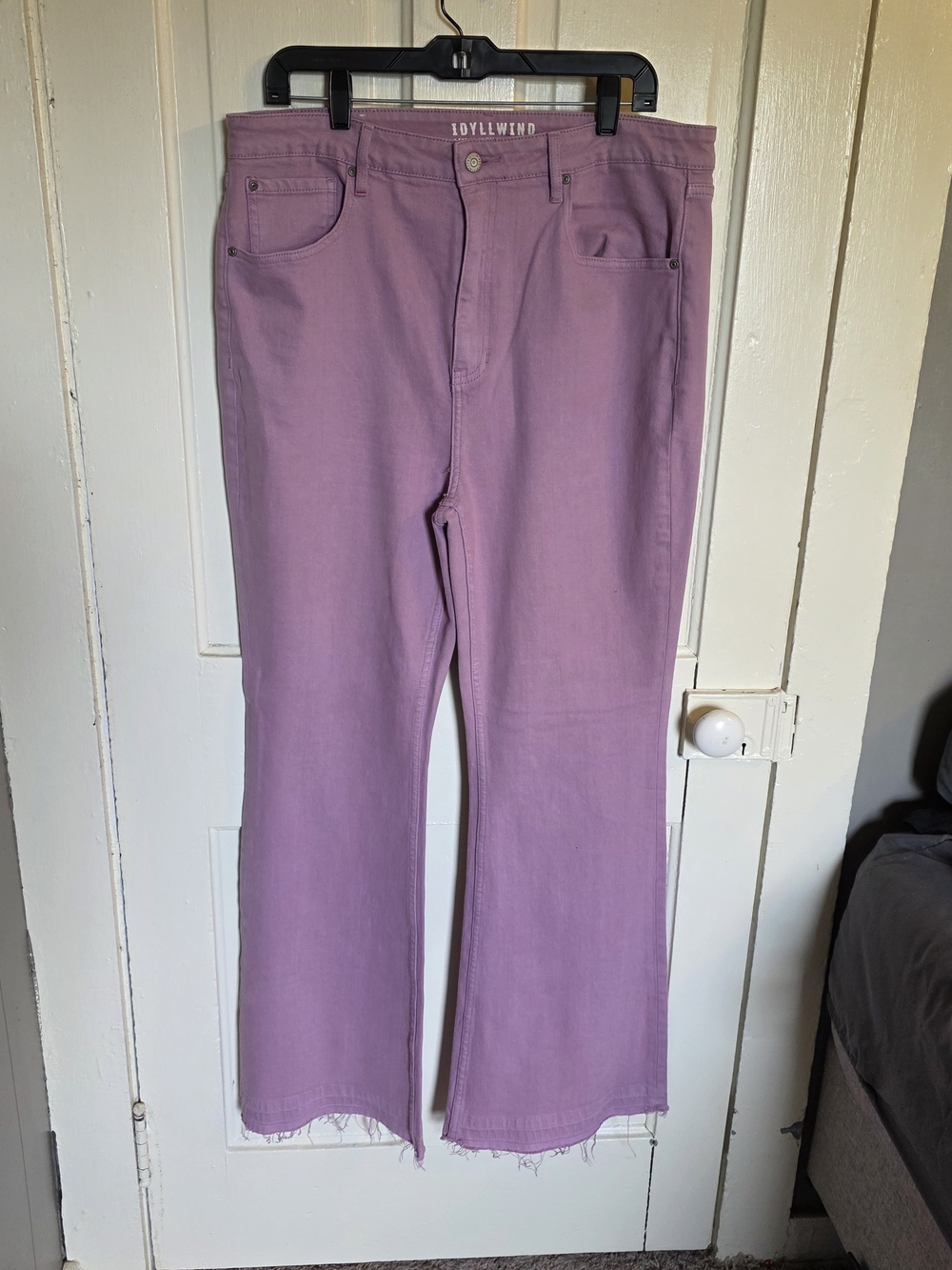 Idyllwind Lavender Flare Jeans Size 16W,